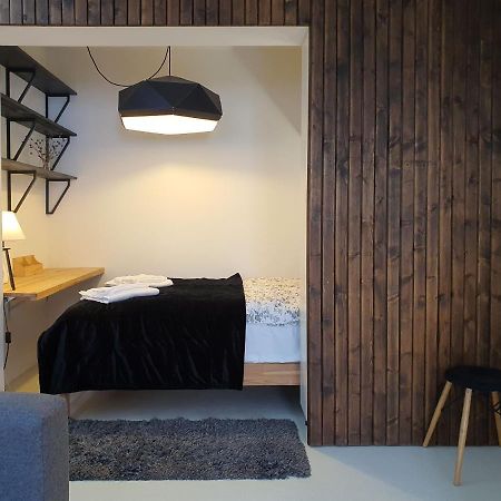 ヴロツワフWhitebeeapartamentアパートメント エクステリア 写真