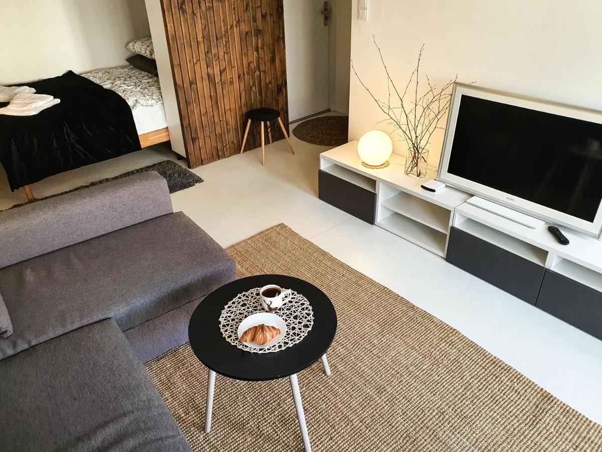 ヴロツワフWhitebeeapartamentアパートメント エクステリア 写真